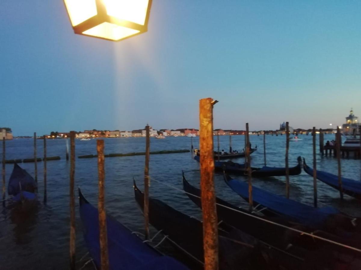 Апартаменти Casa Vacanze Venezia C'Est La Vie Міра Екстер'єр фото